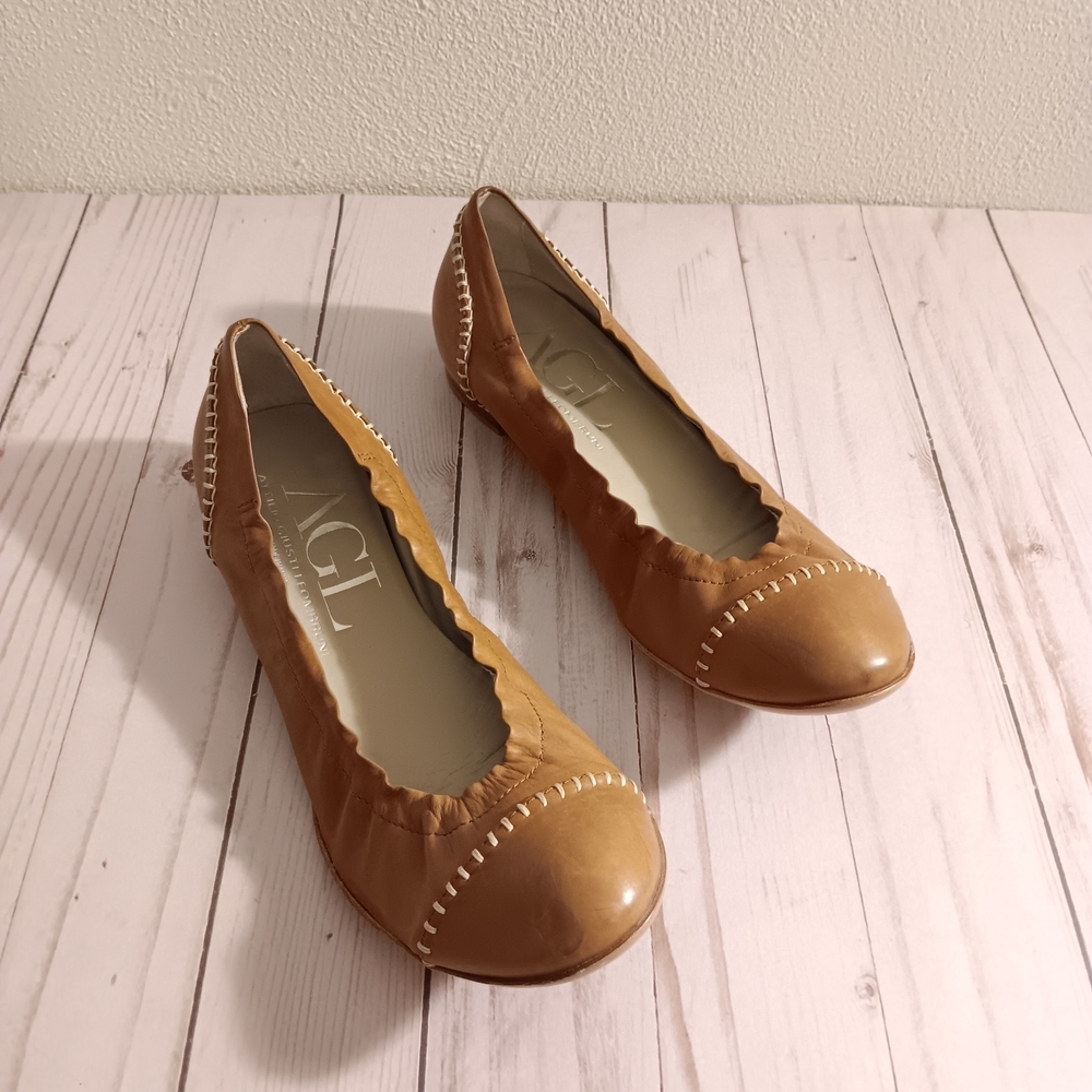 AGL Women's Brown Leather Flats Whip Stitch Detail Balletcore Academia US 8